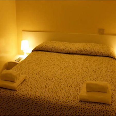Appartamento Affitti Only Sleep Bagno Privato Parma Esterno foto
