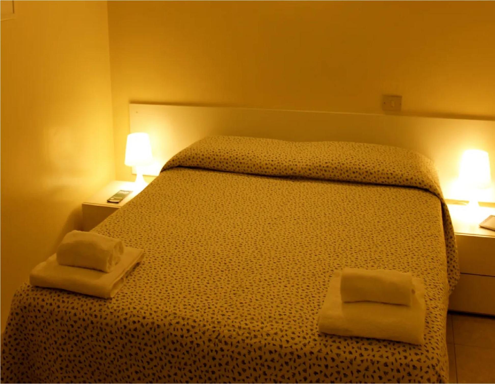 Appartamento Affitti Only Sleep Bagno Privato Parma Esterno foto